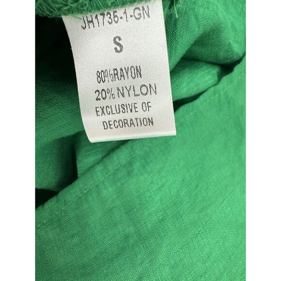 THML Embroidered Puff Sleeve Top Ruffle Neck Button Back Green Pink SMALL EUC - Picture 12 of 13